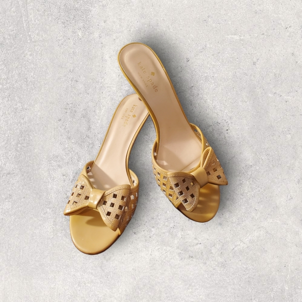 kate spade nude heels